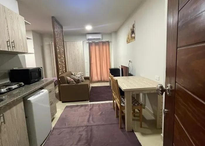 Furnished Pv In Princess Near Air Port Wifi Apartment