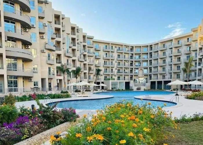 Furnished Pv In Princess Near Air Port Wifi Apartment Hurghada