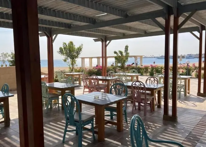 Furnished Pv In Princess Near Air Port Wifi *