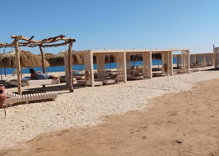 Apartment Furnished Pv In Princess Near Air Port Wifi Hurghada