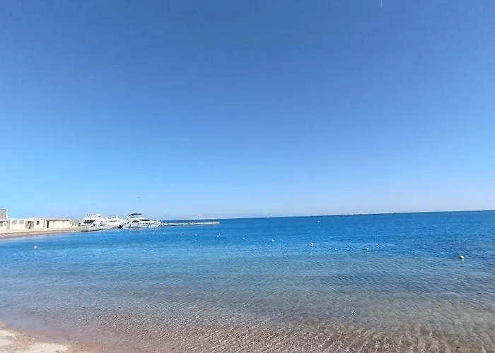 Furnished Pv In Princess Near Air Port Wifi Apartment Hurghada