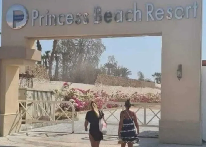 Furnished Pv In Princess Near Air Port Wifi