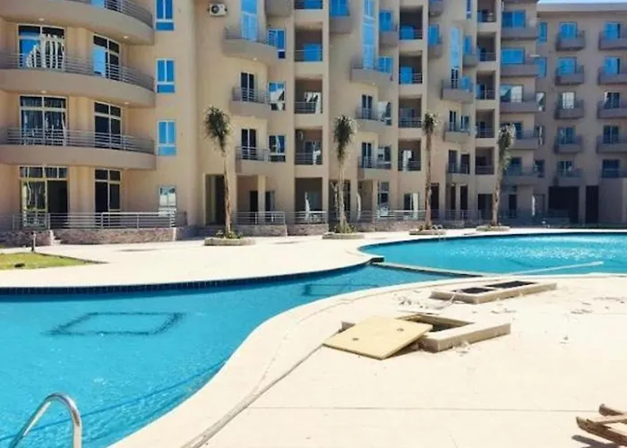 Furnished Pv In Princess Near Air Port Wifi *