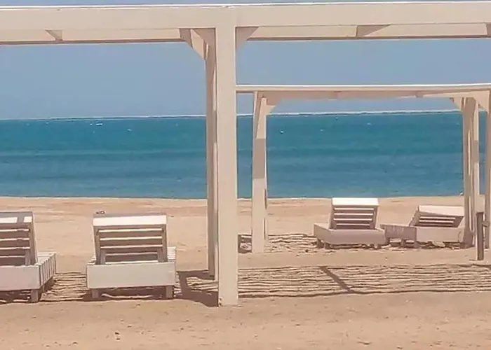 Furnished Pv In Princess Near Air Port Wifi