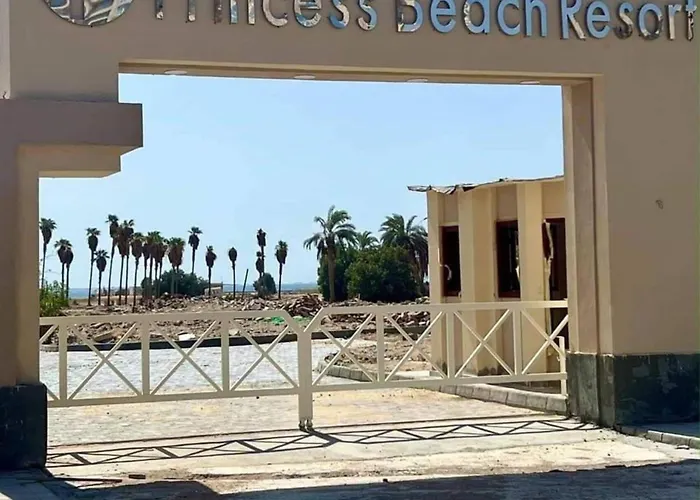 Furnished Pv In Princess Near Air Port Wifi Apartment